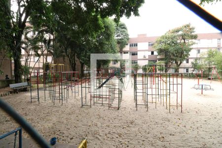 Apartamento para alugar com 80m², 2 quartos e 1 vagaÁrea comum - Playground