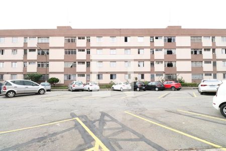 Apartamento para alugar com 80m², 2 quartos e 1 vagaFachada