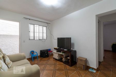 Sala de Estar de casa à venda com 8 quartos, 500m² em Vila Continental, São Paulo