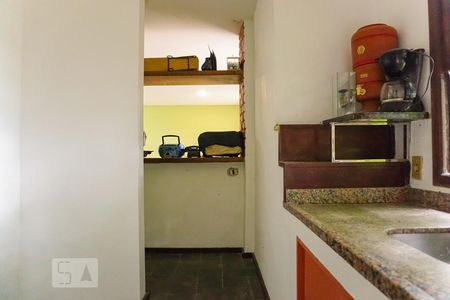 Casa de condomínio à venda com 366m², 5 quartos e 4 vagas Casa de condomínio à venda com 366m², 5 quartos e 4 vagasSala 2/Cozinha