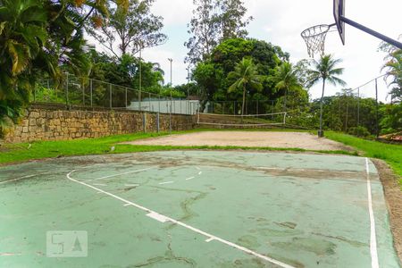 Casa de condomínio à venda com 366m², 5 quartos e 4 vagas Casa de condomínio à venda com 366m², 5 quartos e 4 vagasÁrea comum - Quadra Esportiva