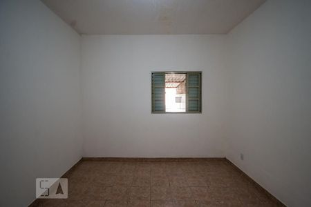 Quarto de casa para alugar com 1 quarto, 120m² em Vila Industrial, Campinas