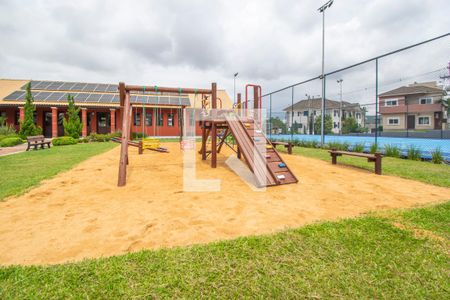 Casa de condomínio à venda com 240m², 4 quartos e 3 vagasÁrea comum - Playground