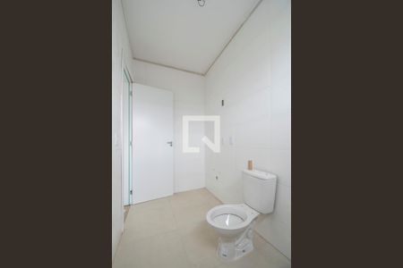 Casa de condomínio à venda com 240m², 4 quartos e 3 vagasBanheiro da Suíte 2