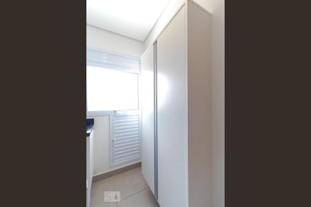 Apartamento para alugar com 58m², 2 quartos e 1 vagaÁrea de Serviço