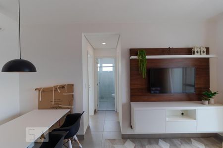 Salas de apartamento para alugar com 2 quartos, 58m² em Vila Itapura, Campinas