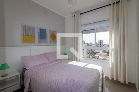 Quarto 1 de apartamento para alugar com 2 quartos, 58m² em Vila Itapura, Campinas