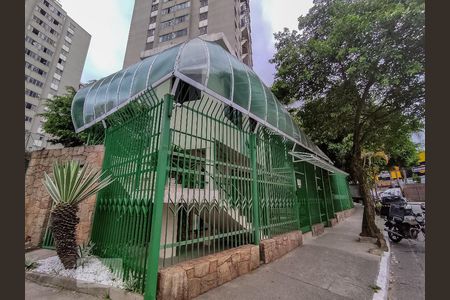 Apartamento à venda com 64m², 2 quartos e 1 vagaFachada