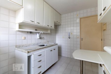 Apartamento à venda com 64m², 2 quartos e 1 vagaCozinha