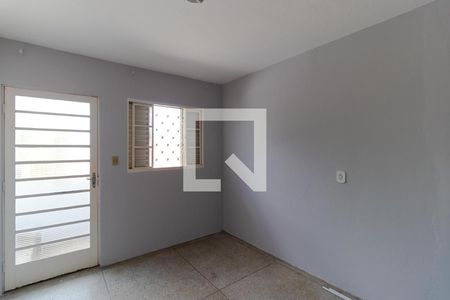 Casa para alugar com 90m², 3 quartos e 2 vagasQuarto 02