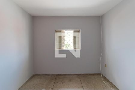 Casa para alugar com 90m², 3 quartos e 2 vagasQuarto 01