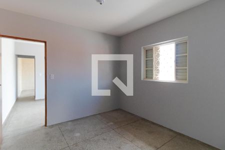 Casa para alugar com 90m², 3 quartos e 2 vagasQuarto 01