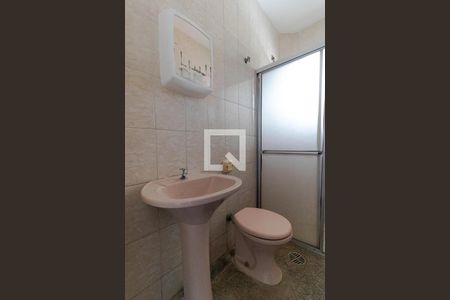 Casa para alugar com 90m², 3 quartos e 2 vagasBanheiro