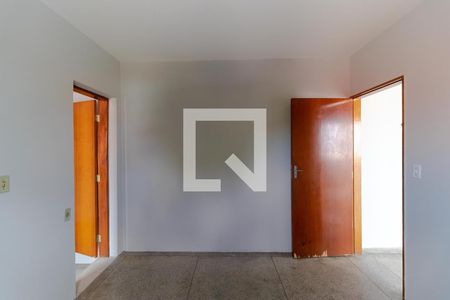 Casa para alugar com 90m², 3 quartos e 2 vagasQuarto 01