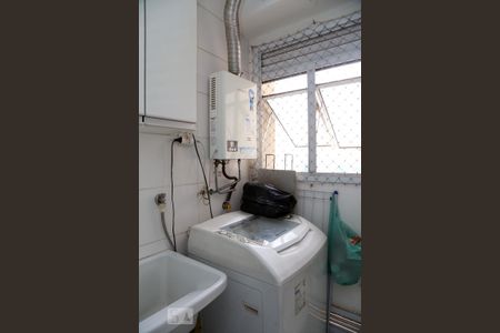Apartamento à venda com 70m², 2 quartos e 2 vagasÁrea de Serviço