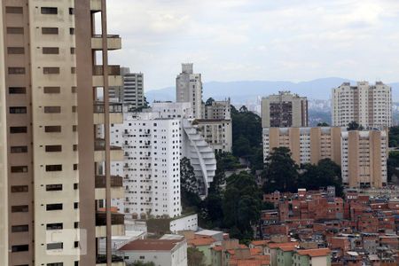 Apartamento à venda com 70m², 2 quartos e 2 vagasVista do Quarto 2 