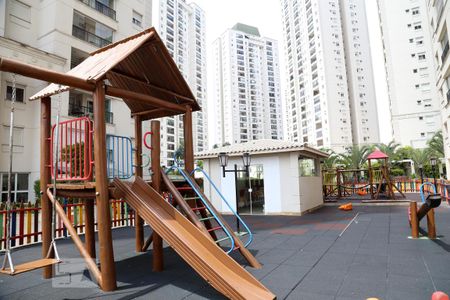 Apartamento à venda com 70m², 2 quartos e 2 vagasÁrea Comum - Playground