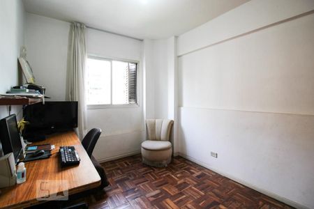 Apartamento à venda com 82m², 3 quartos e 2 vagasQuarto 2