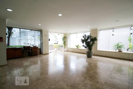 Apartamento à venda com 82m², 3 quartos e 2 vagasHall