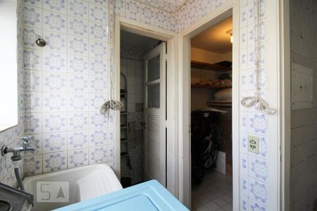 Apartamento à venda com 82m², 3 quartos e 2 vagasÁrea de Serviço 