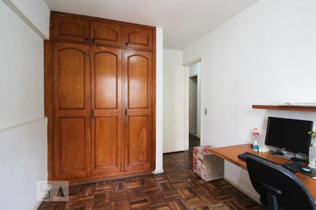 Apartamento à venda com 82m², 3 quartos e 2 vagasQuarto 2