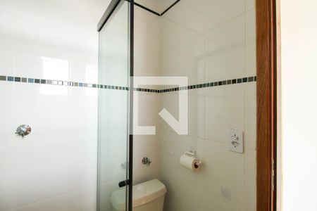 Banheiro de apartamento para alugar com 1 quarto, 30m² em Penha de França, São Paulo