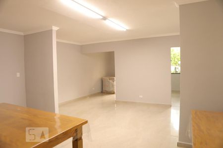 Casa de condomínio à venda com 55m², 2 quartos e 1 vagaSalao de Festa