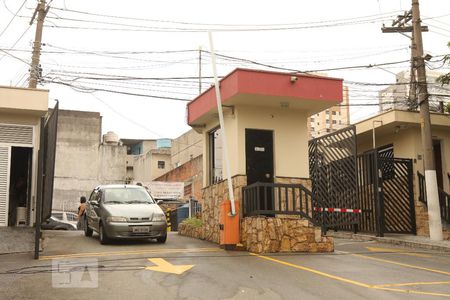 Casa de condomínio à venda com 55m², 2 quartos e 1 vagaPortaria