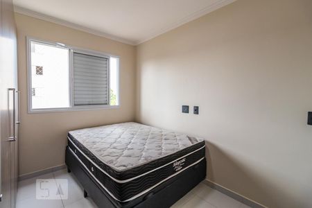 Quarto 1 de apartamento para alugar com 2 quartos, 55m² em Jardim Maria Helena, Barueri