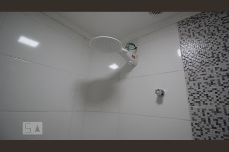 Apartamento à venda com 47m², 2 quartos e sem vagaDetalhe do banheiro