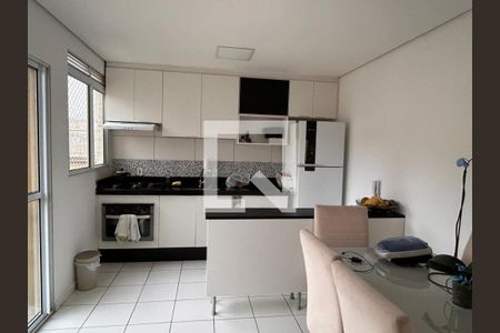 Cozinha de casa de condomínio para alugar com 2 quartos, 89m² em Jardim Dona Meri, Guarulhos