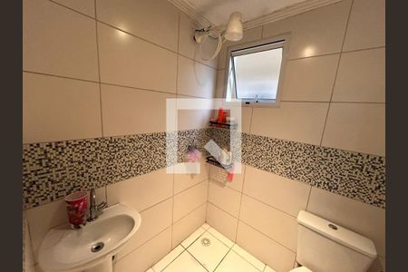 Banheiro 1 de casa de condomínio para alugar com 2 quartos, 89m² em Jardim Dona Meri, Guarulhos