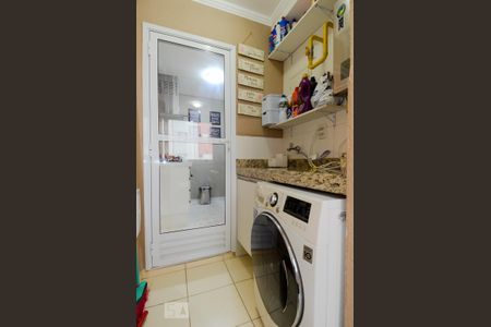 Apartamento à venda com 60m², 2 quartos e 1 vagaÁrea de Serviço