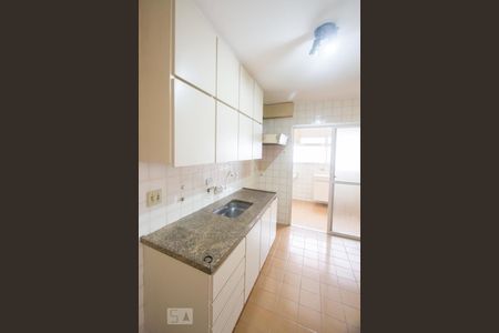 Apartamento à venda com 110m², 3 quartos e 2 vagasCozinha