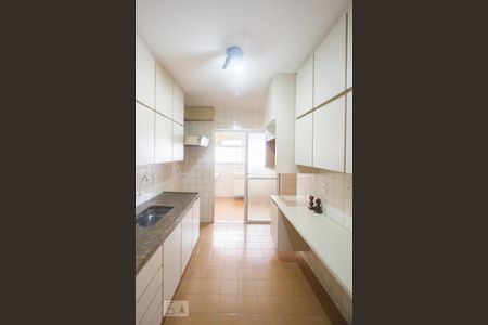 Apartamento à venda com 110m², 3 quartos e 2 vagasCozinha