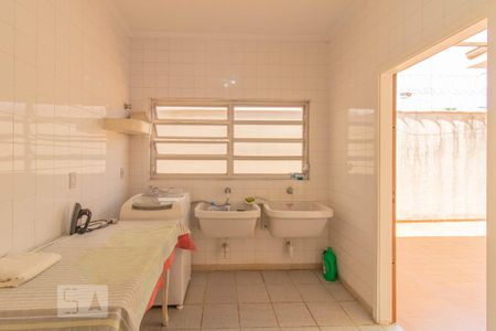 Área de Serviço de casa à venda com 3 quartos, 350m² em Vila Albertina, São Paulo