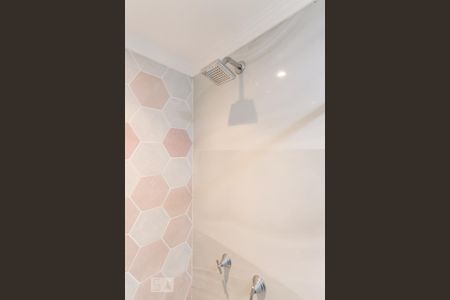 Apartamento à venda com 53m², 2 quartos e 1 vaga Apartamento à venda com 53m², 2 quartos e 1 vagaBanheiro