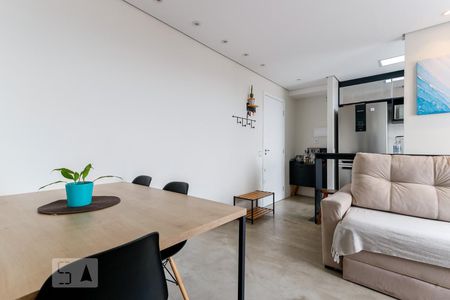 Sala de apartamento à venda com 2 quartos, 53m² em Parque Vitória, São Paulo