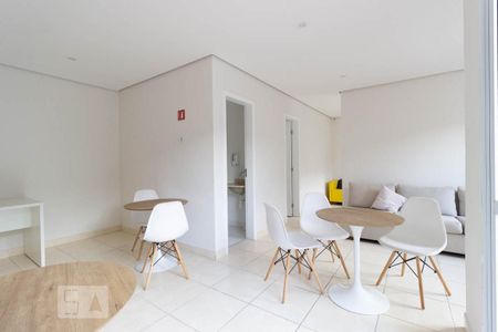 Apartamento à venda com 53m², 2 quartos e 1 vaga Apartamento à venda com 53m², 2 quartos e 1 vagaÁrea Comum - Salão de Festas