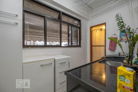 Apartamento à venda com 224m², 4 quartos e 3 vagasÁrea de Serviço