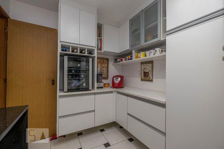 Apartamento à venda com 224m², 4 quartos e 3 vagasCozinha