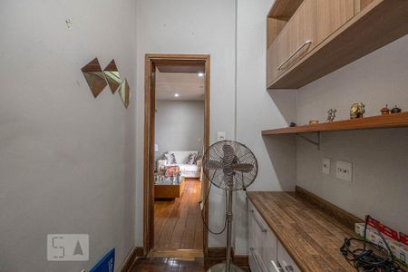 Apartamento à venda com 224m², 4 quartos e 3 vagasQuarto de Escritório
