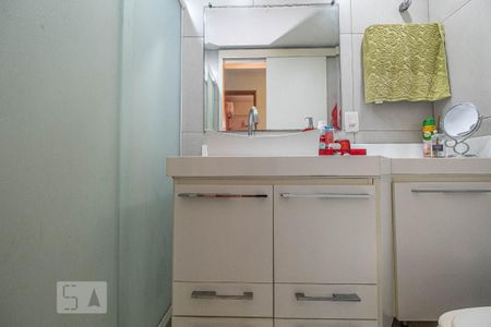 Apartamento à venda com 224m², 4 quartos e 3 vagasBanheiro Social