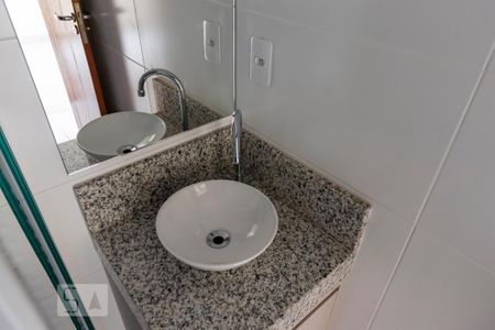 Apartamento para alugar com 40m², 2 quartos e sem vagaBanheiro
