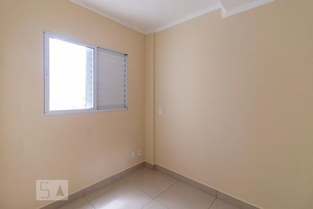 Quarto 1 de apartamento para alugar com 2 quartos, 40m² em Vila Marte, São Paulo