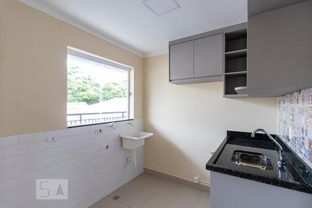 Sala e Cozinha de apartamento para alugar com 2 quartos, 40m² em Vila Marte, São Paulo
