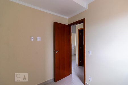 Quarto 1 de apartamento para alugar com 2 quartos, 40m² em Vila Marte, São Paulo