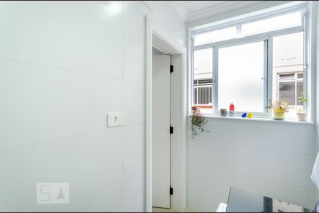 Apartamento para alugar com 79m², 2 quartos e 1 vagaÁrea de serviço