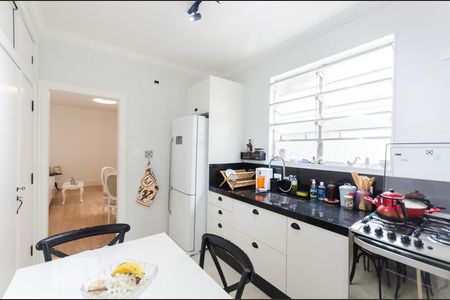 Apartamento para alugar com 79m², 2 quartos e 1 vagaCozinha