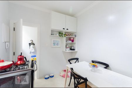 Apartamento para alugar com 79m², 2 quartos e 1 vagaCozinha